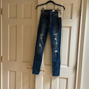 Abercrombie and Fitch size 00 / 24 waist high rise super skinny denim jeans NWT
